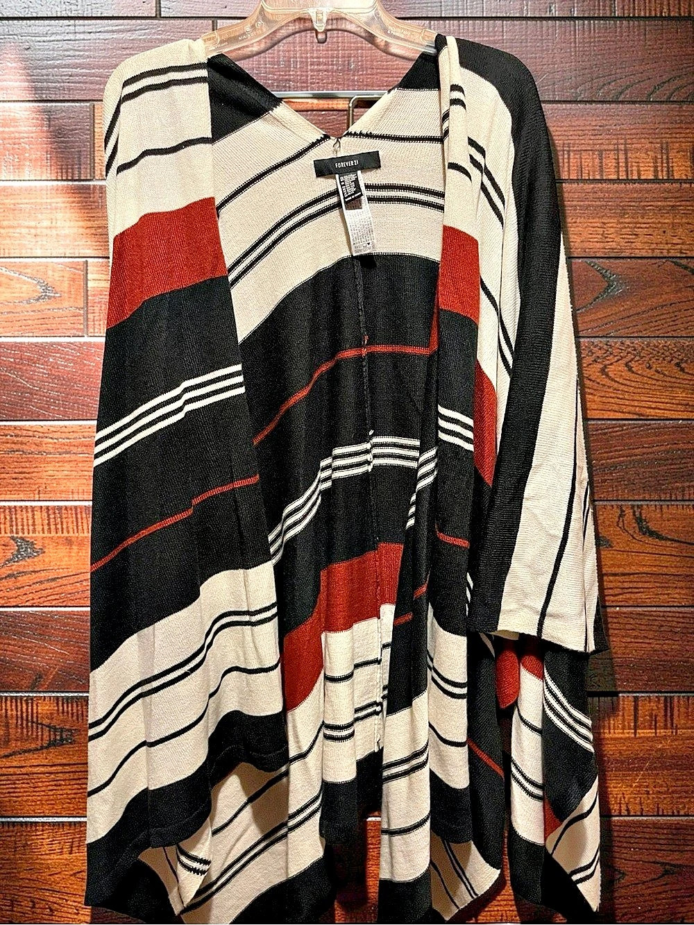 Forever 21 Women's Abstract Knit Cardigan Size Medium Like New